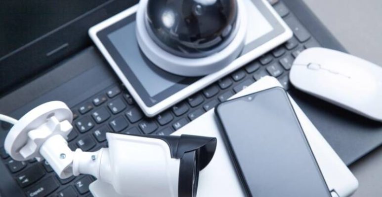 تفاوت دوربین مداربسته بیسیم و باسیم چیست؟